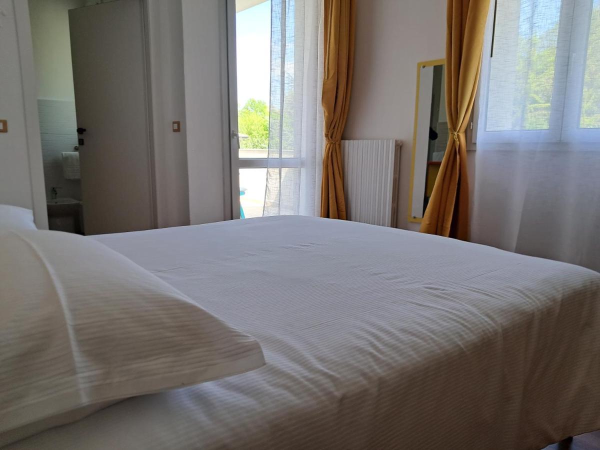 Terrazzaponente Bed & Breakfast Monte San Pietro ภายนอก รูปภาพ