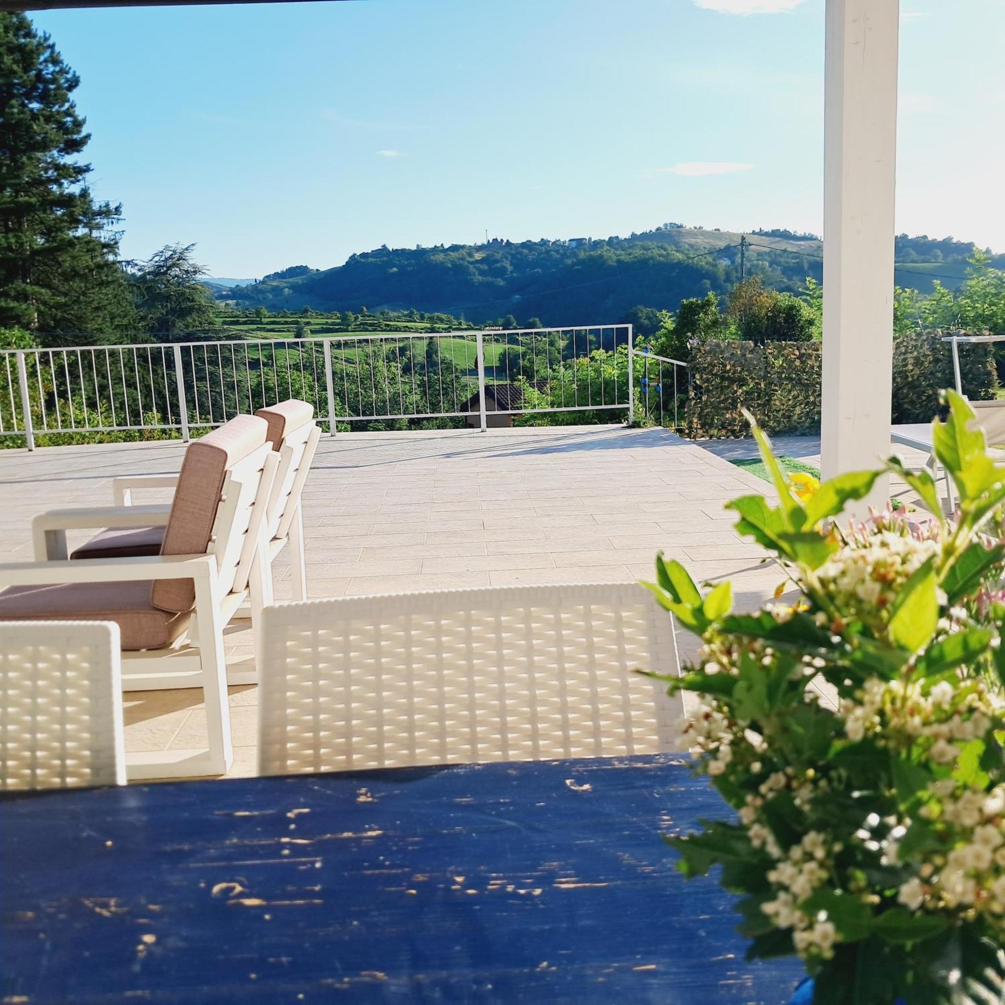 Terrazzaponente Bed & Breakfast Monte San Pietro ภายนอก รูปภาพ